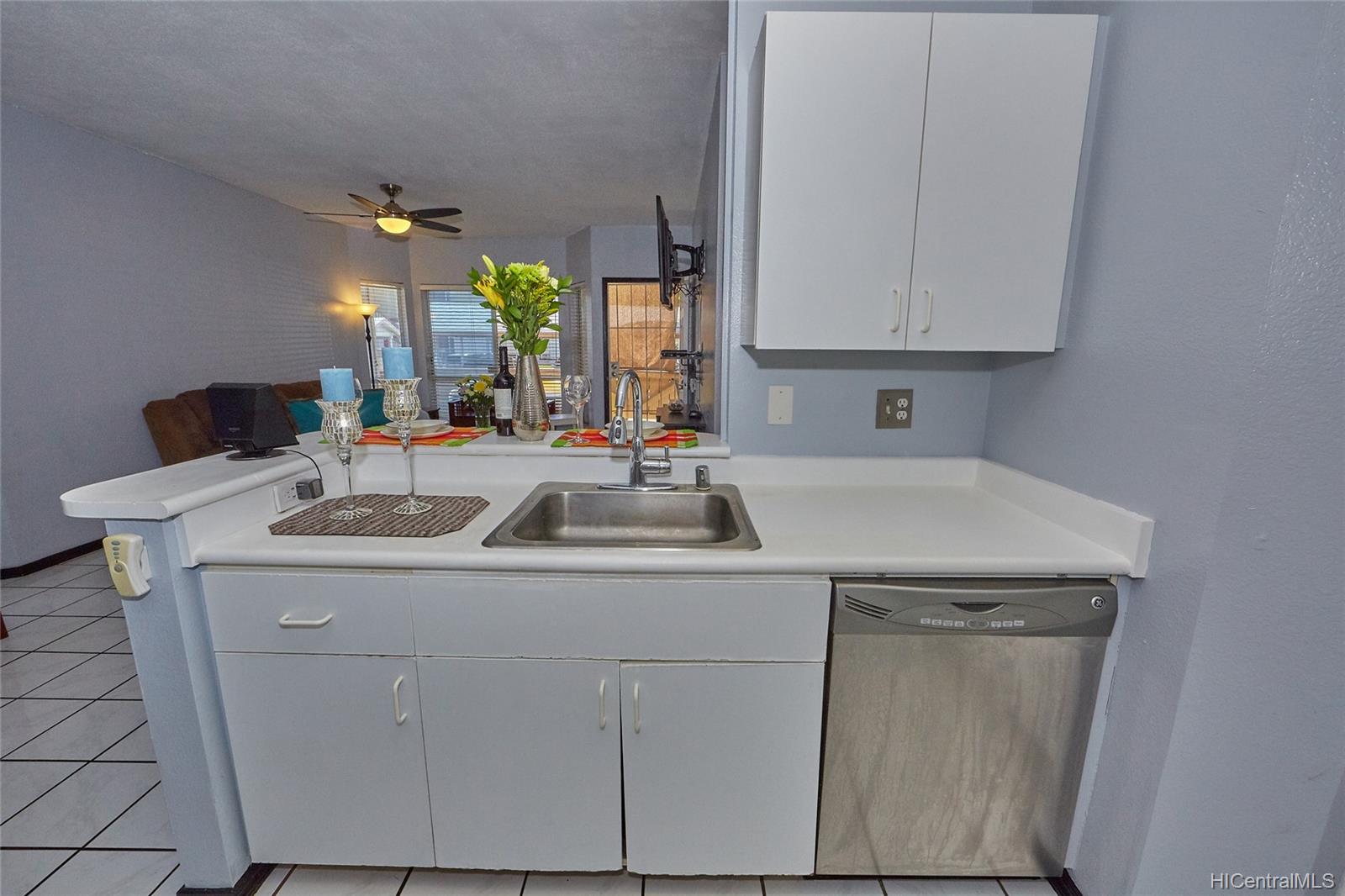91-525 Puamaeole Street  Unit 37C