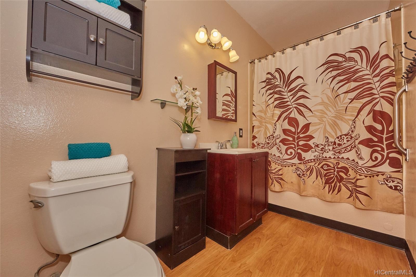 91-525 Puamaeole Street  Unit 37C