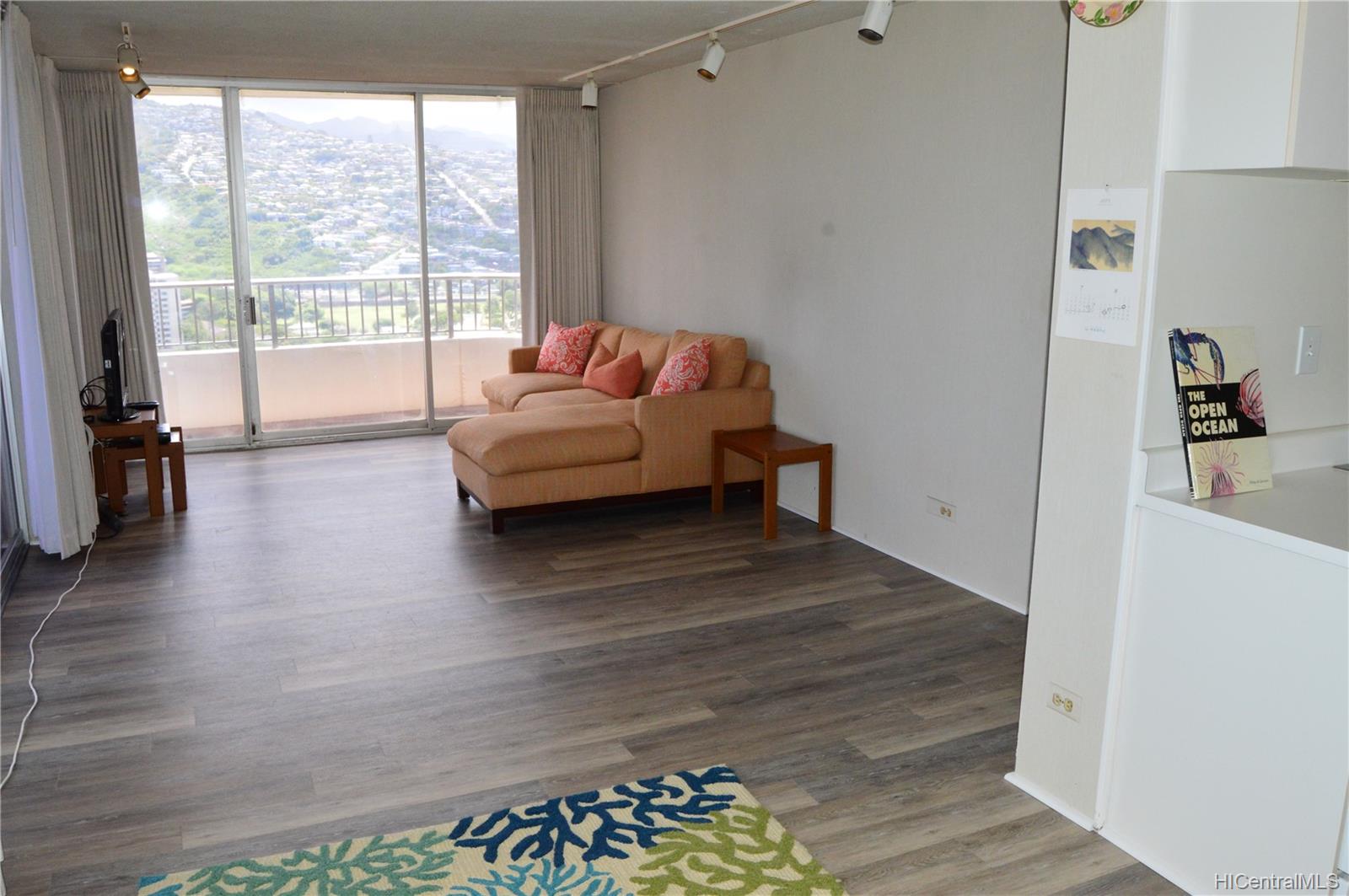 2825 S King Street  Unit 2504
