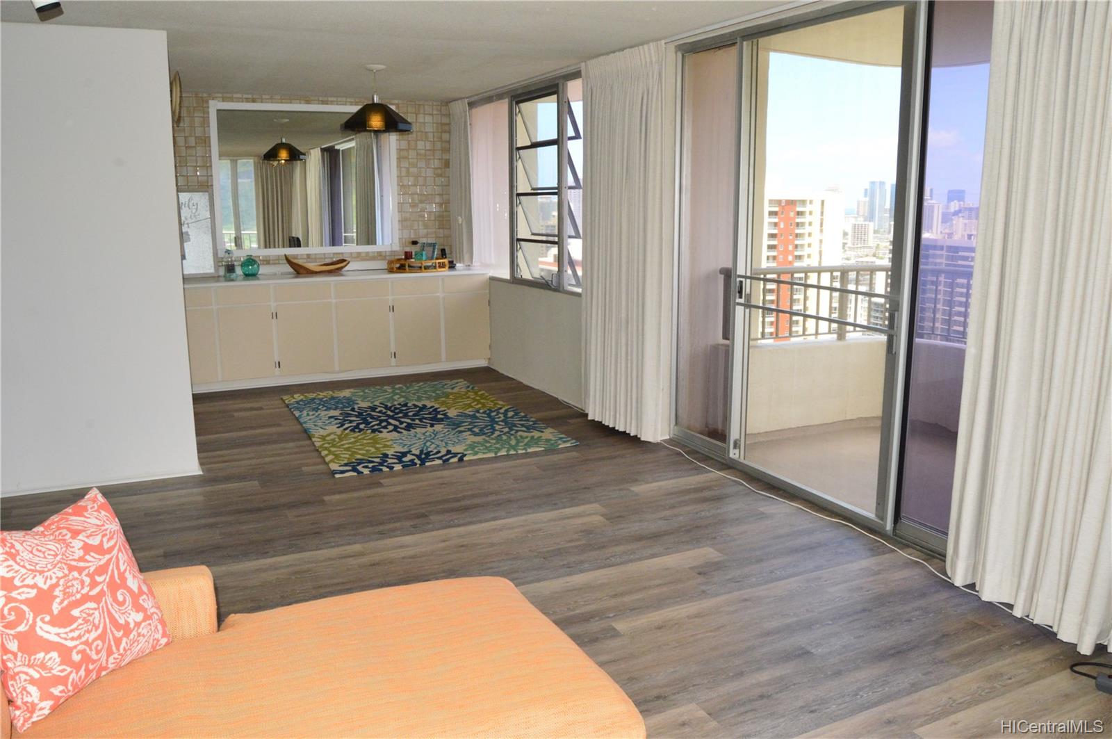 2825 S King Street  Unit 2504