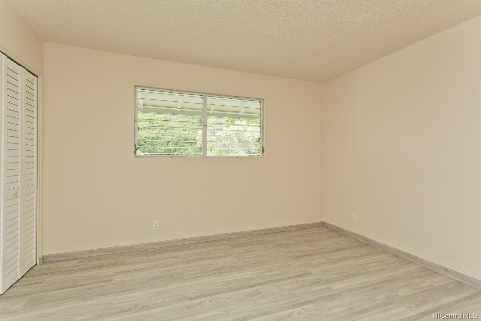 318-2 Kuau Street  Unit 702