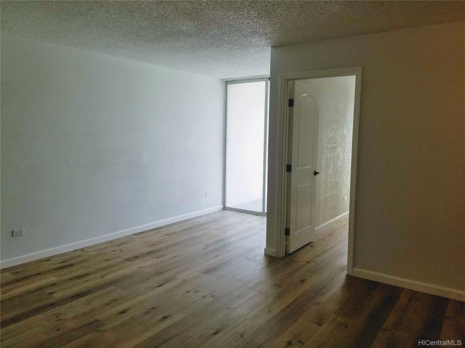 1260 Richard Lane  Unit 406