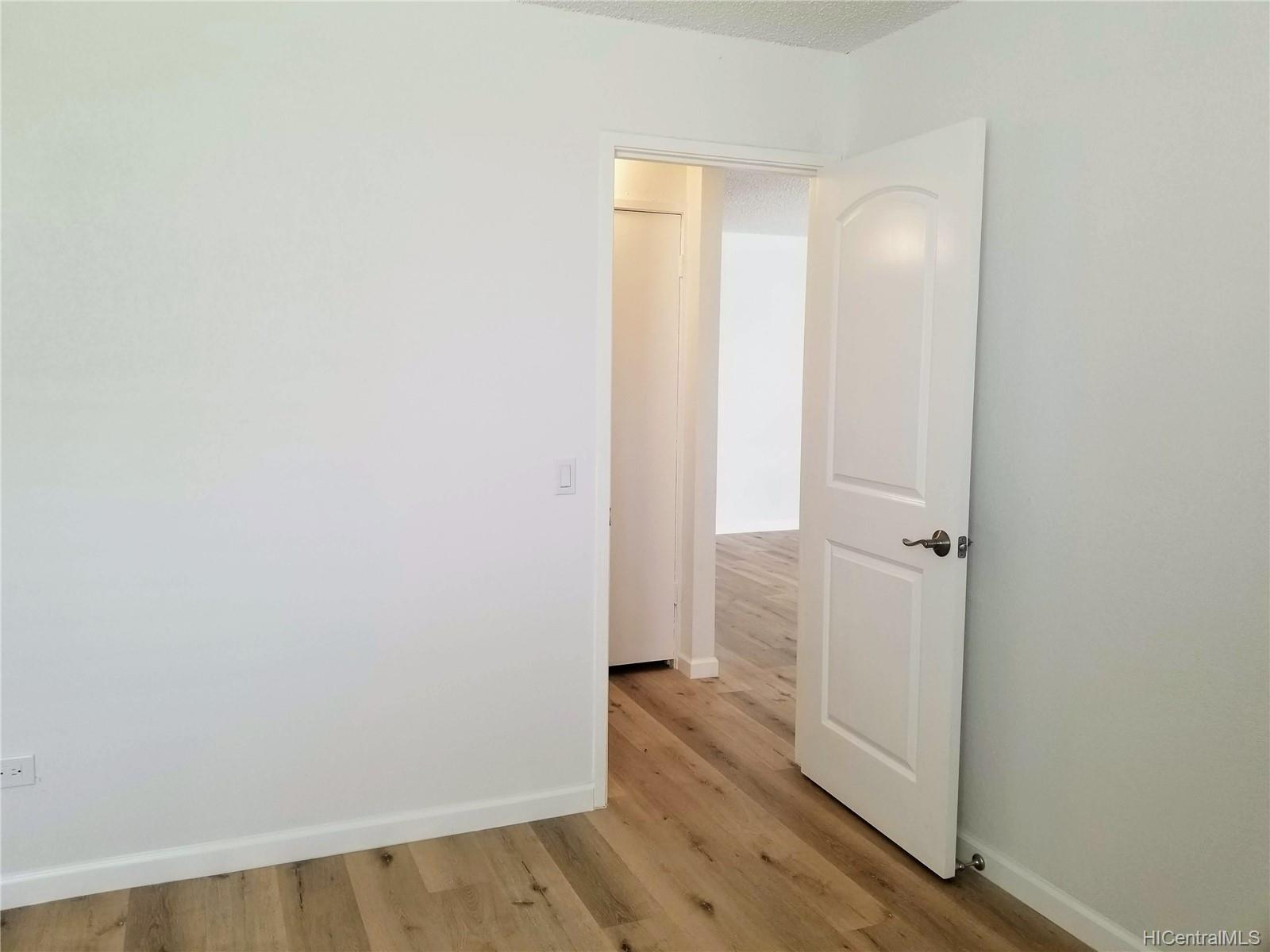 1260 Richard Lane  Unit 406
