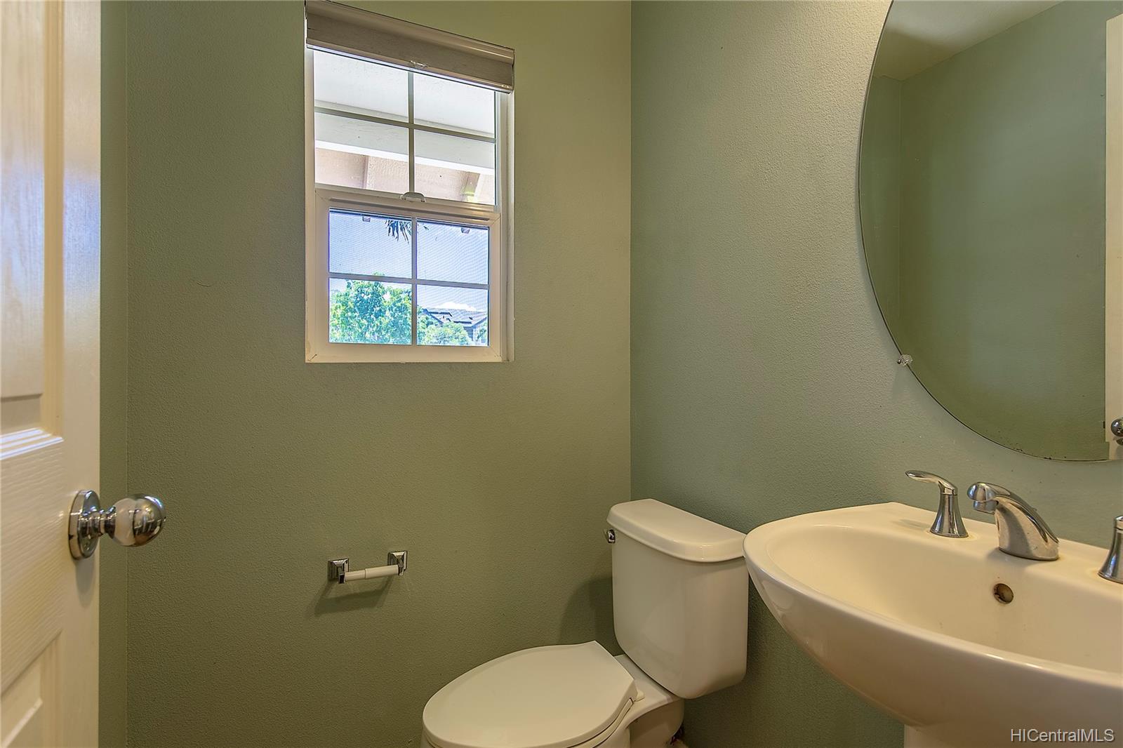91-2074 Kaioli Street  Unit 3904