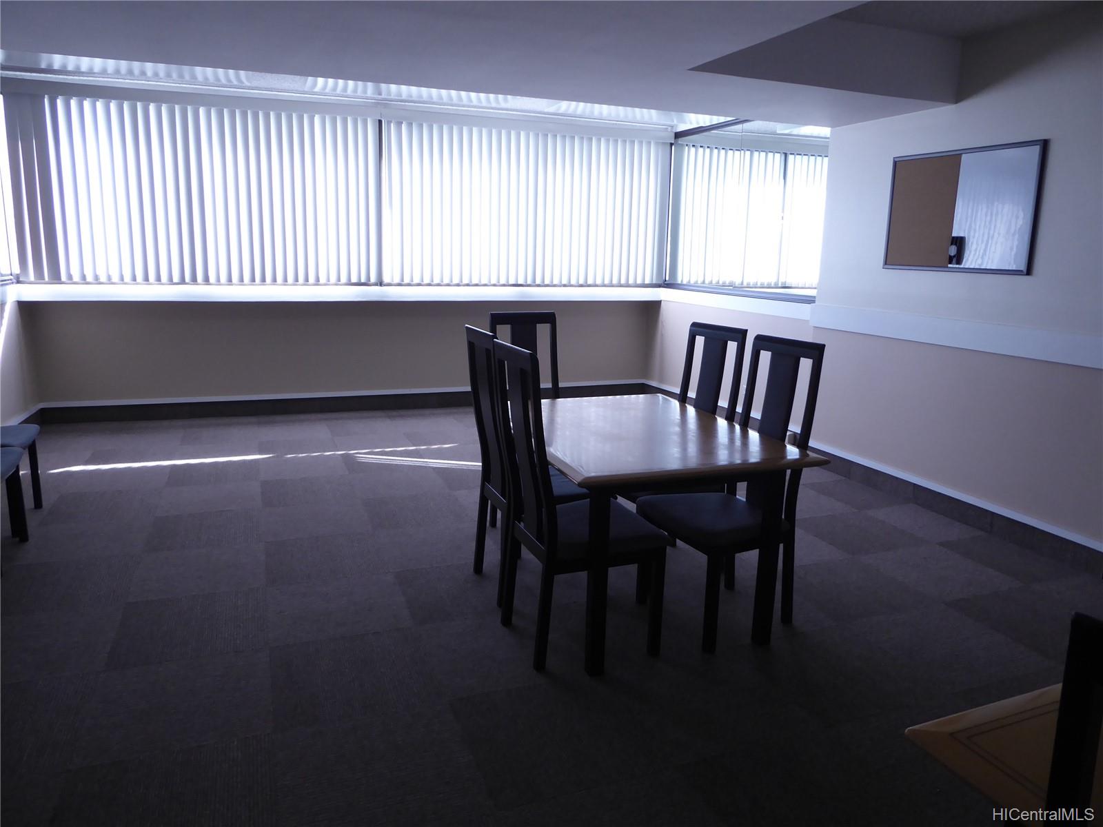 1750 Kalakaua Avenue  Unit 1712