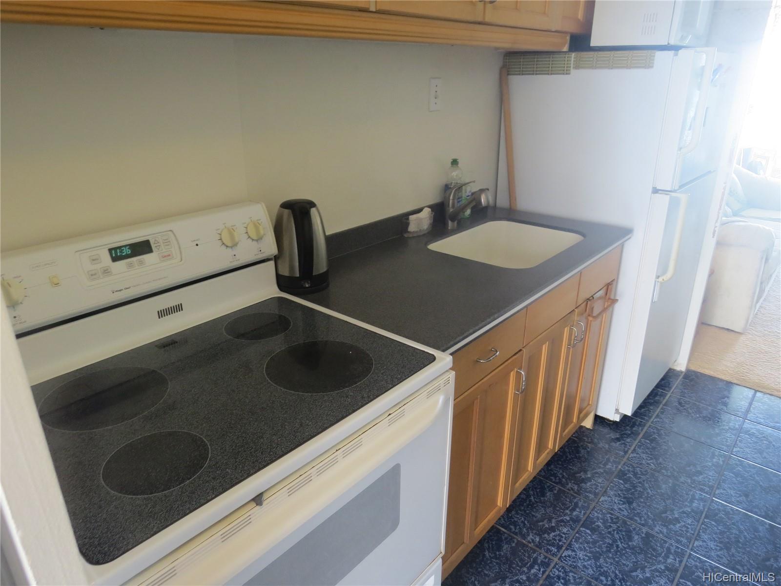 2877 Kalakaua Avenue  Unit 502