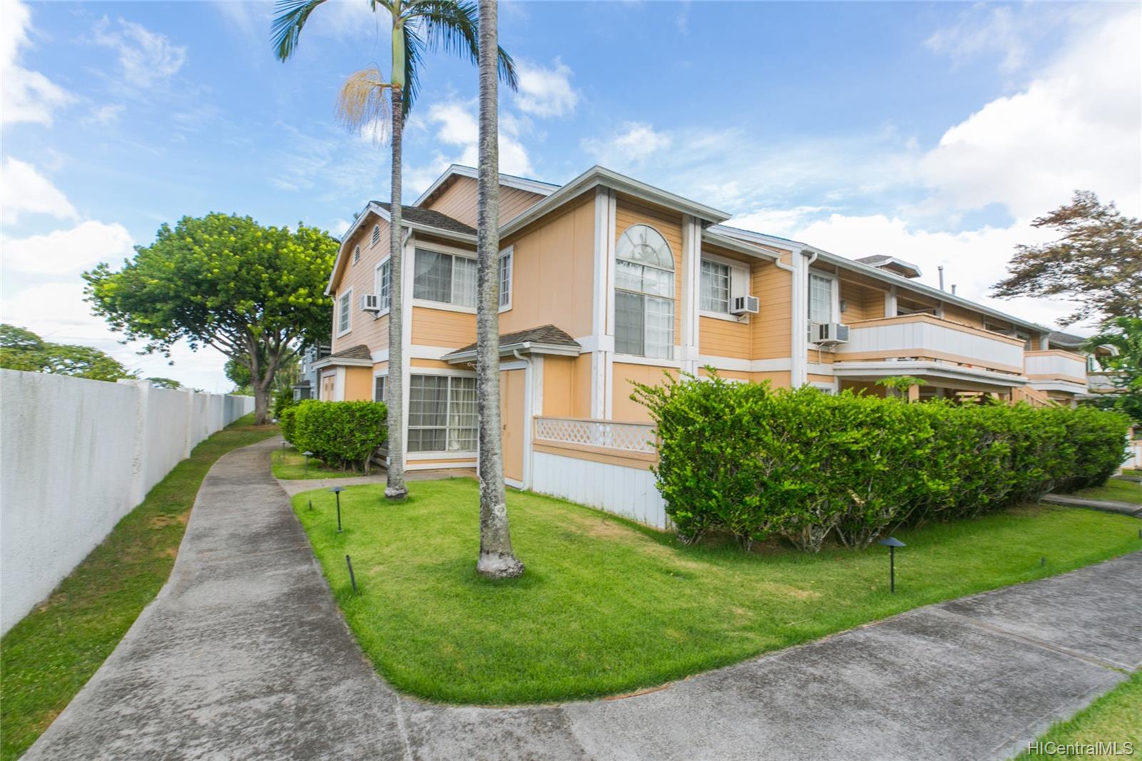 572 Mananai Place  Unit 20A