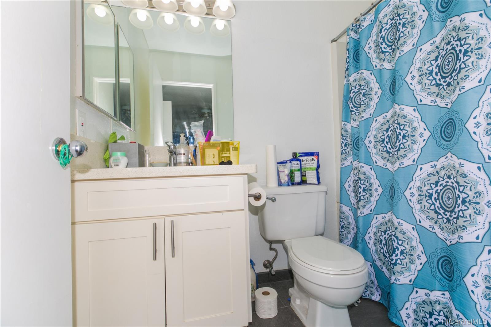 572 Mananai Place  Unit 20A