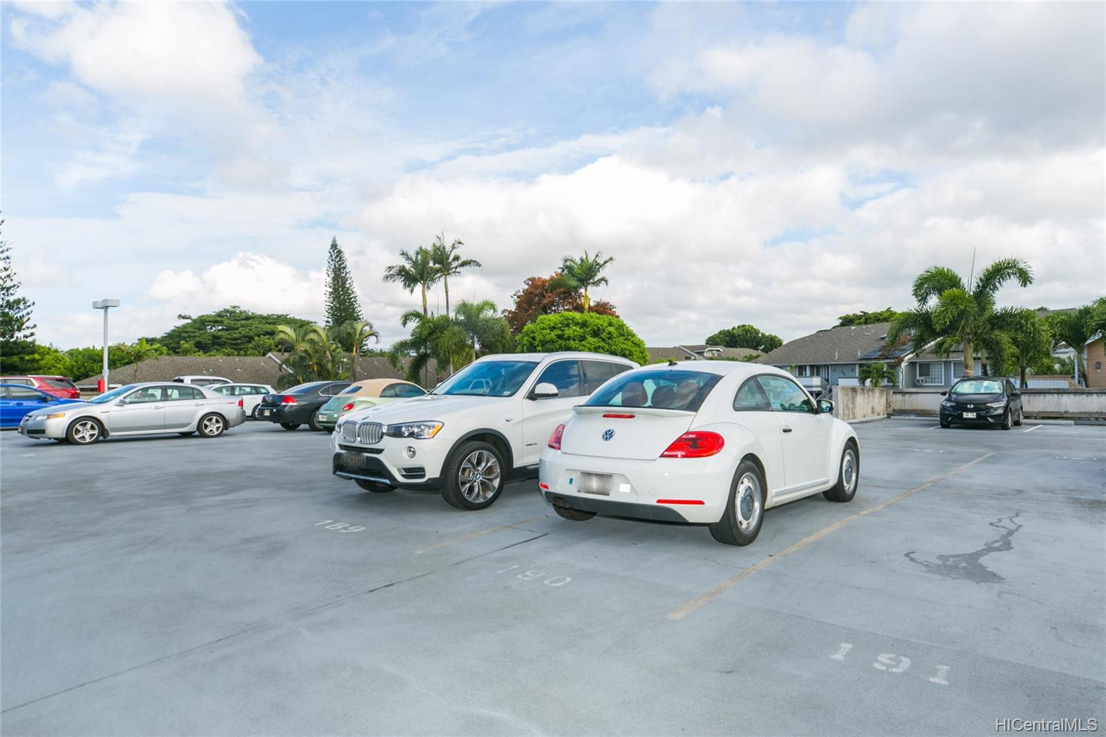 572 Mananai Place  Unit 20A