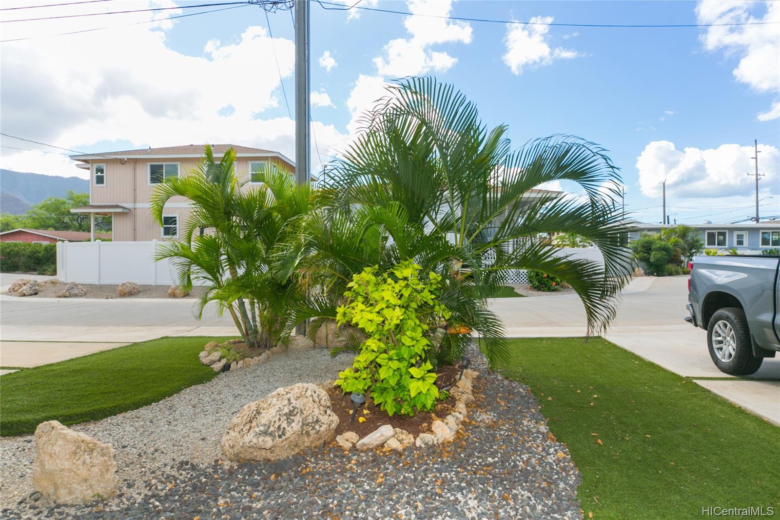 87-1720 Farrington Highway Unit 4 87-1720 Farrington Highway Unit 4