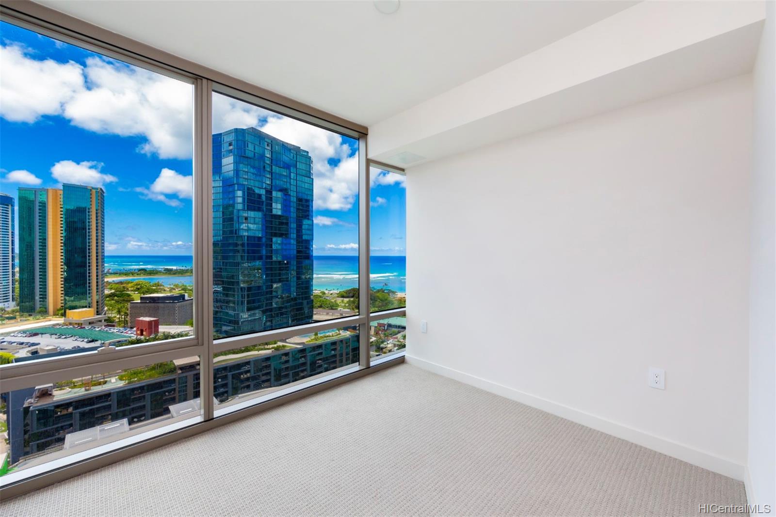 1001 Queen Street  Unit 2108