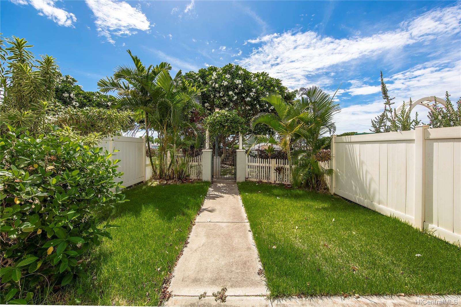 91-1031 Kaimalie Street  Unit 4G2