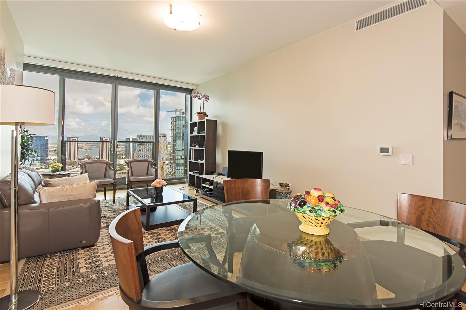 1108 Auahi Street  Unit 3305