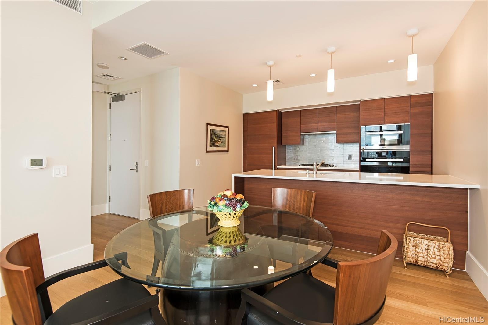 1108 Auahi Street  Unit 3305
