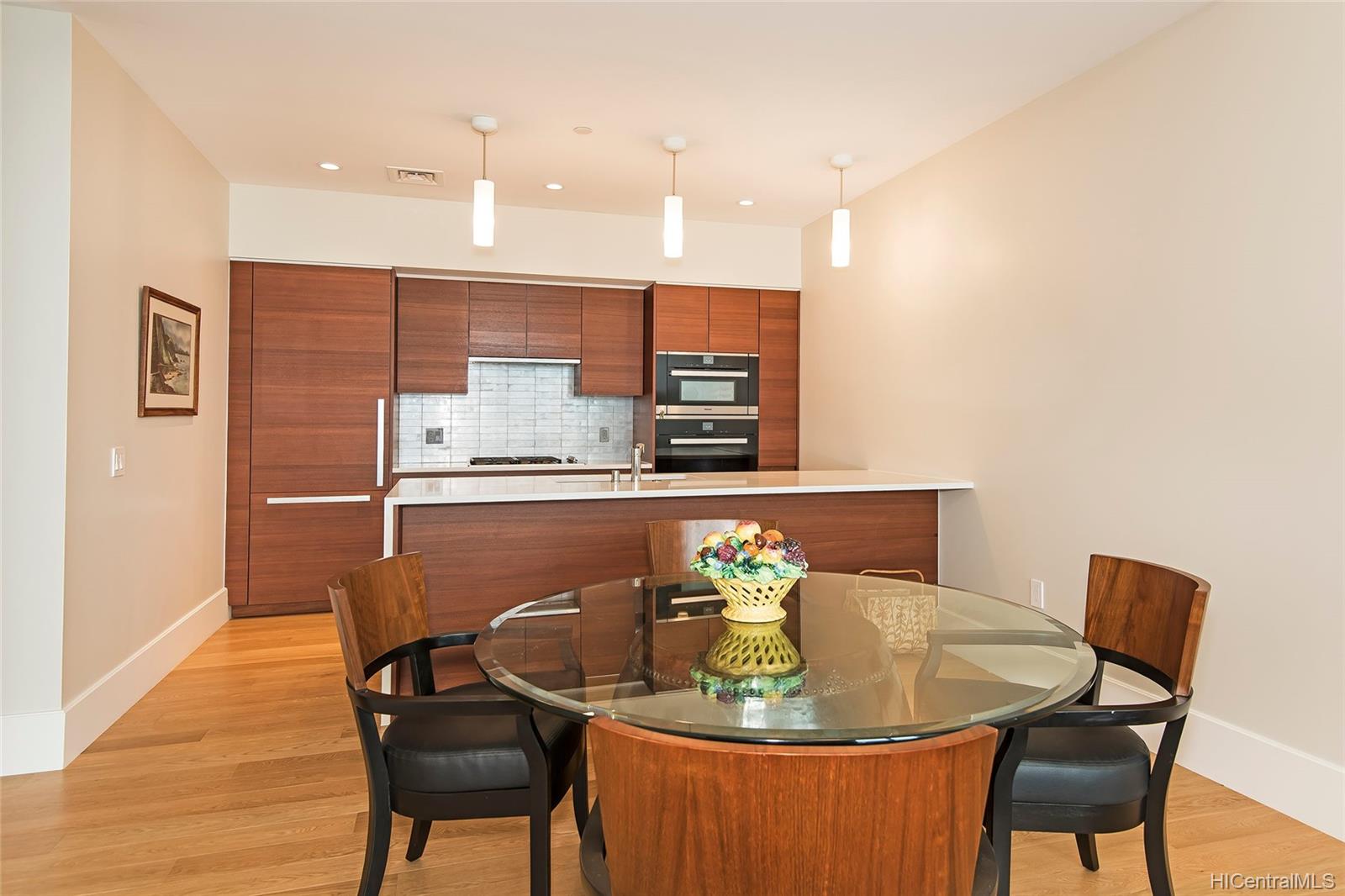 1108 Auahi Street  Unit 3305