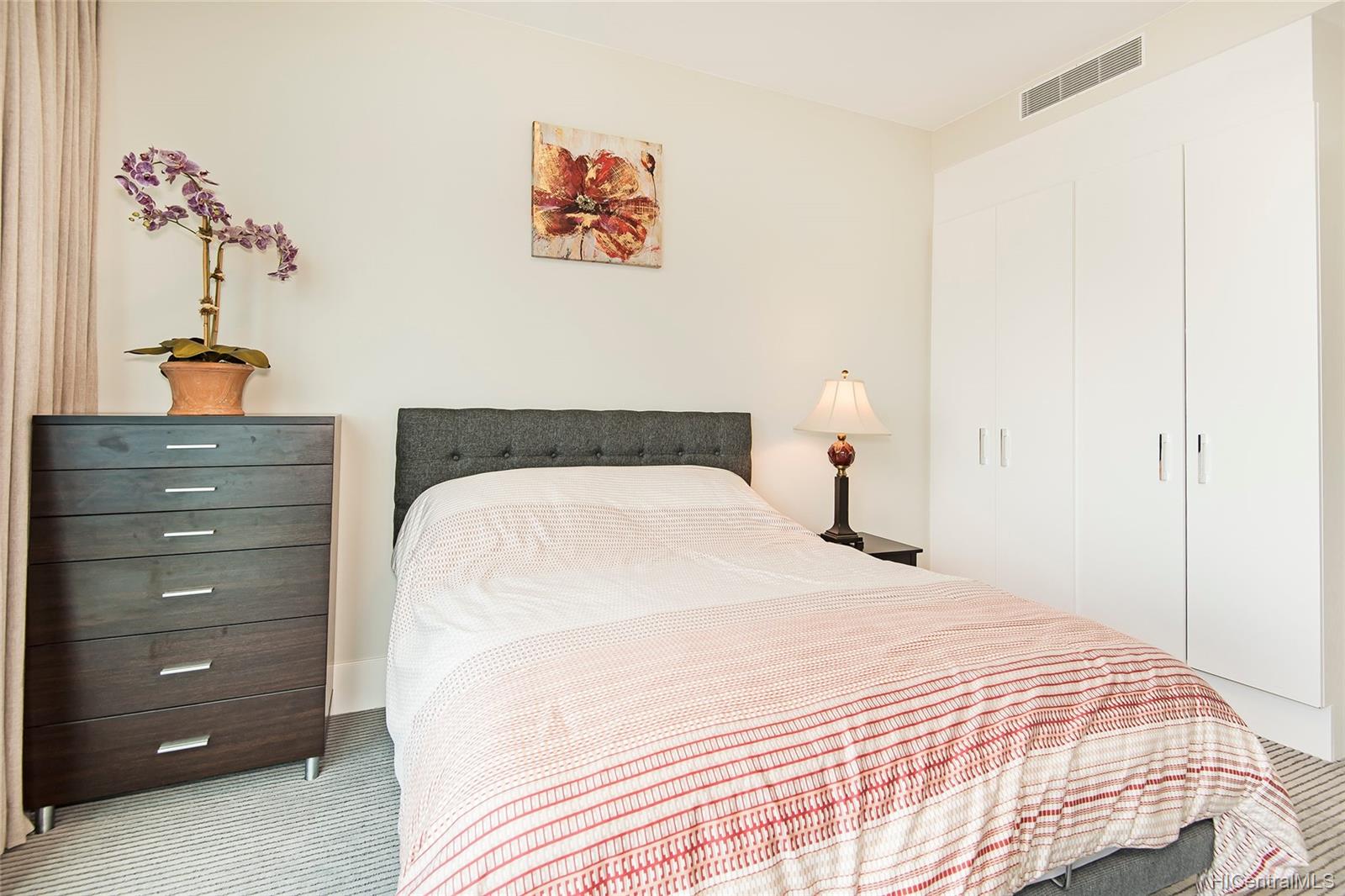 1108 Auahi Street  Unit 3305