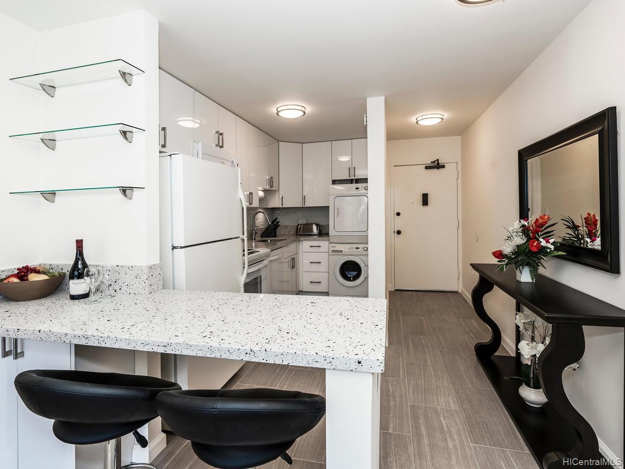 2345 Ala Wai Boulevard  Unit 1101