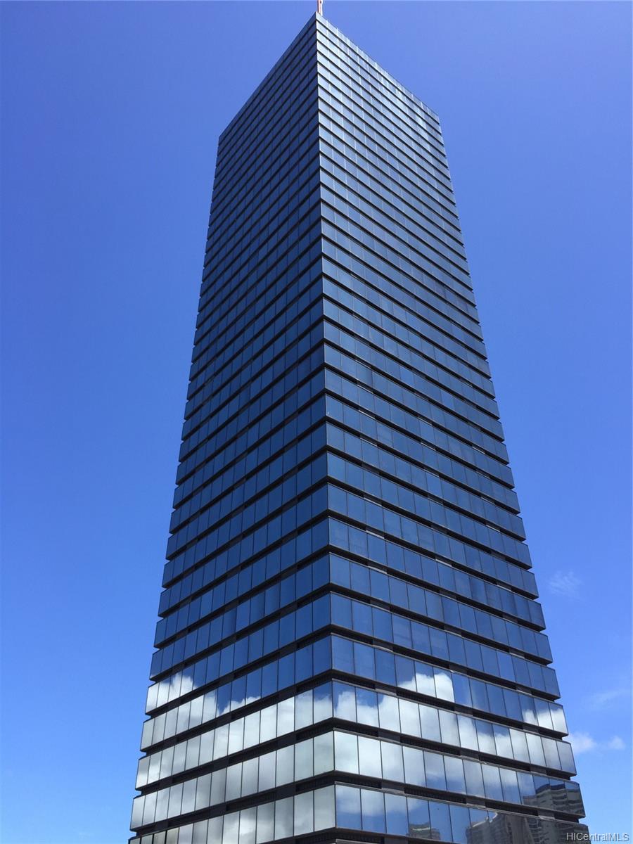 1750 Kalakaua Avenue  Unit 3201