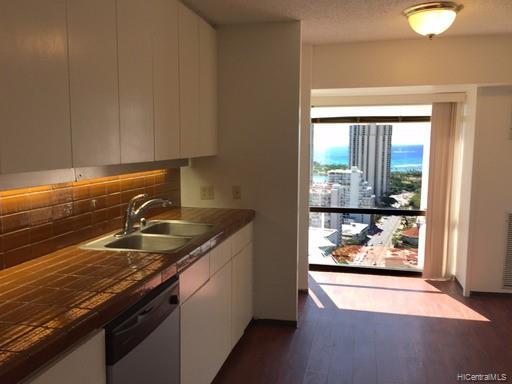 1750 Kalakaua Avenue  Unit 3201