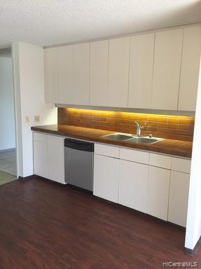 1750 Kalakaua Avenue  Unit 3201