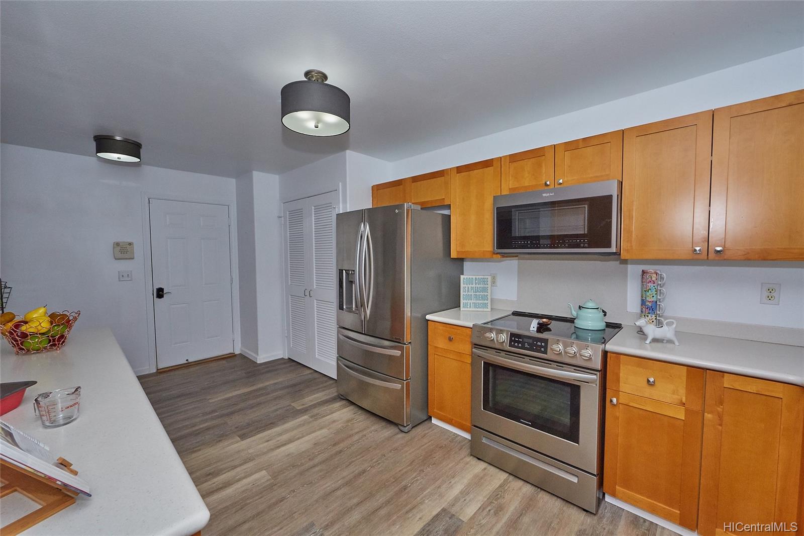 92-7127 Elele Street  Unit 203
