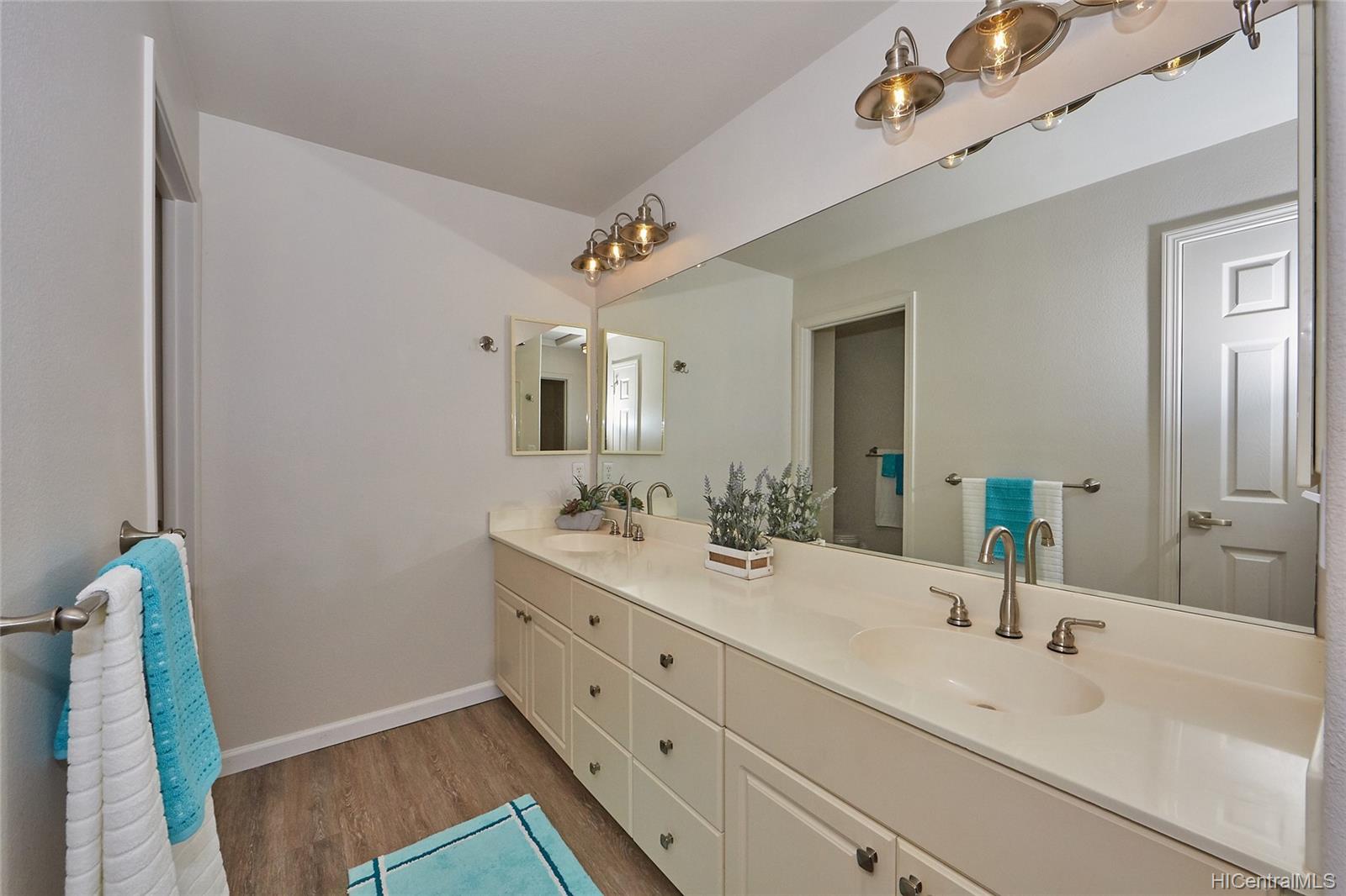 92-7127 Elele Street  Unit 203
