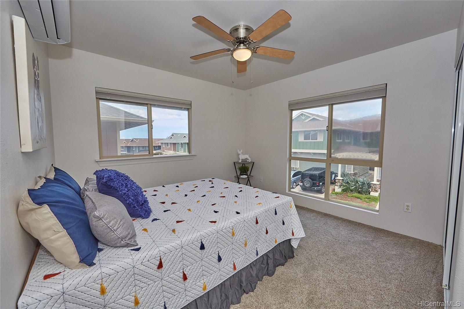 92-7127 Elele Street  Unit 203
