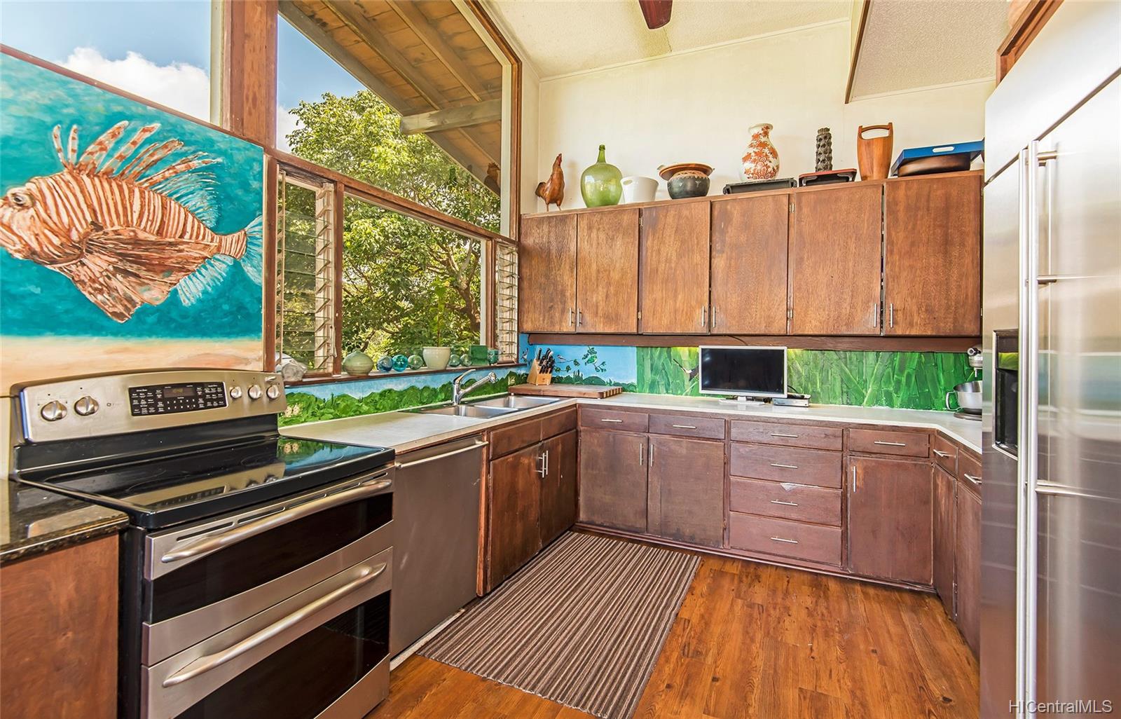 3955 Round Top Drive