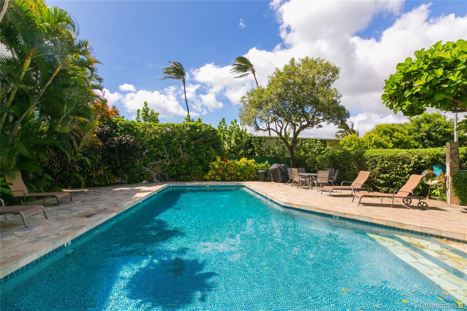 3017 Pualei Circle  Unit 216