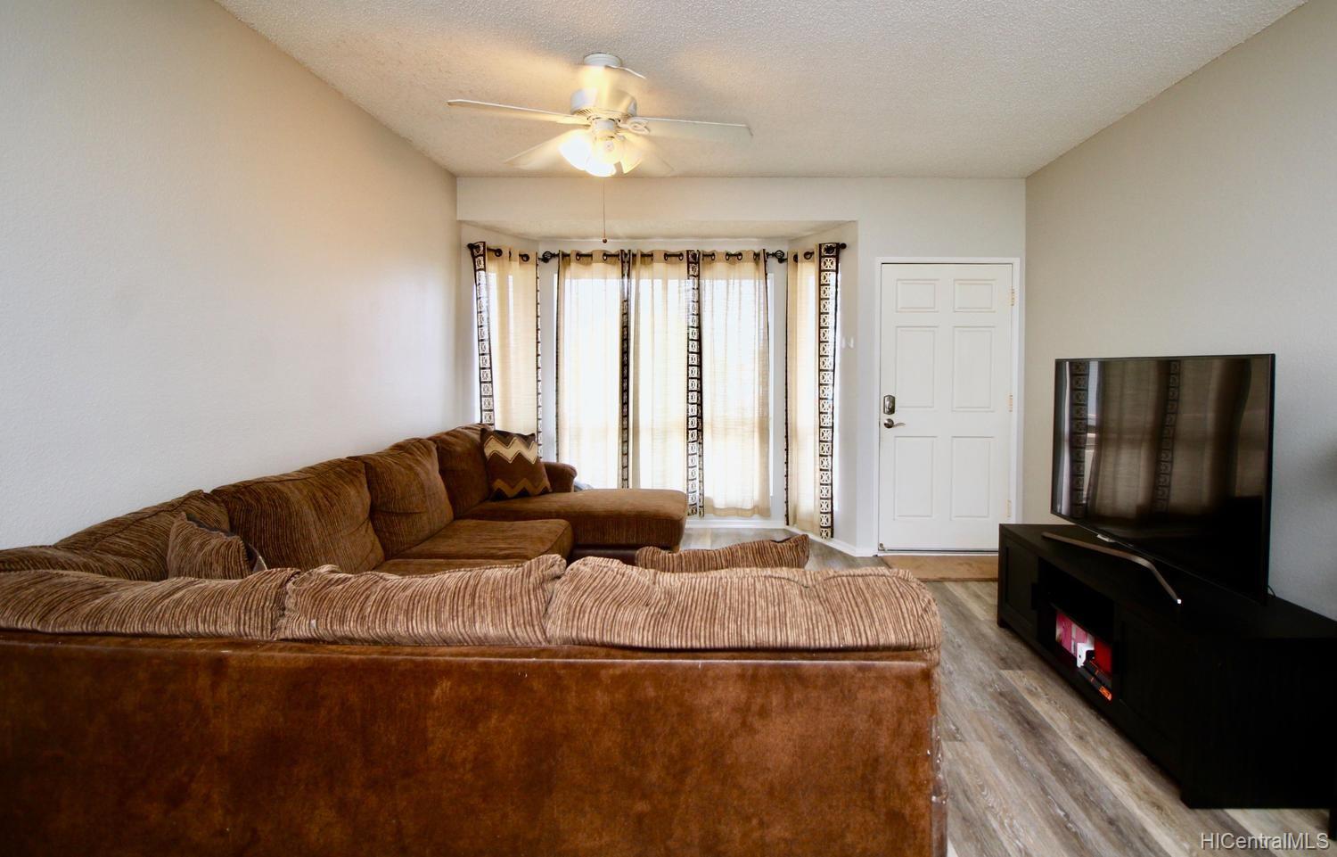 91-525 Puamaeole Street  Unit 37R