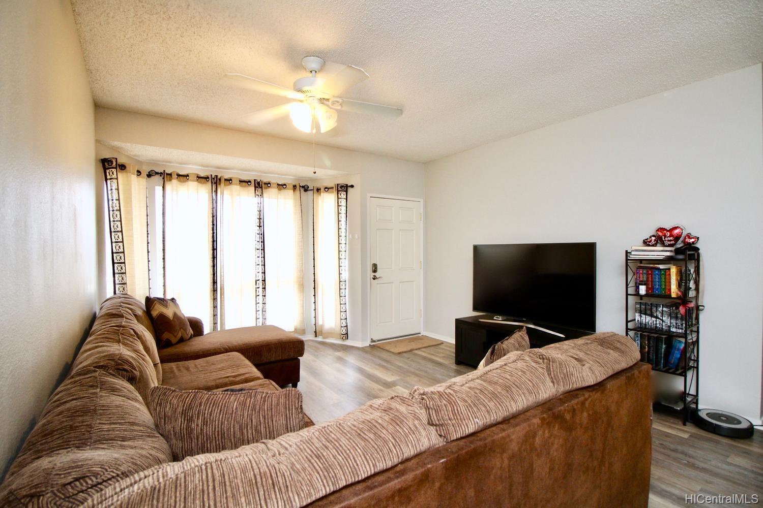 91-525 Puamaeole Street  Unit 37R