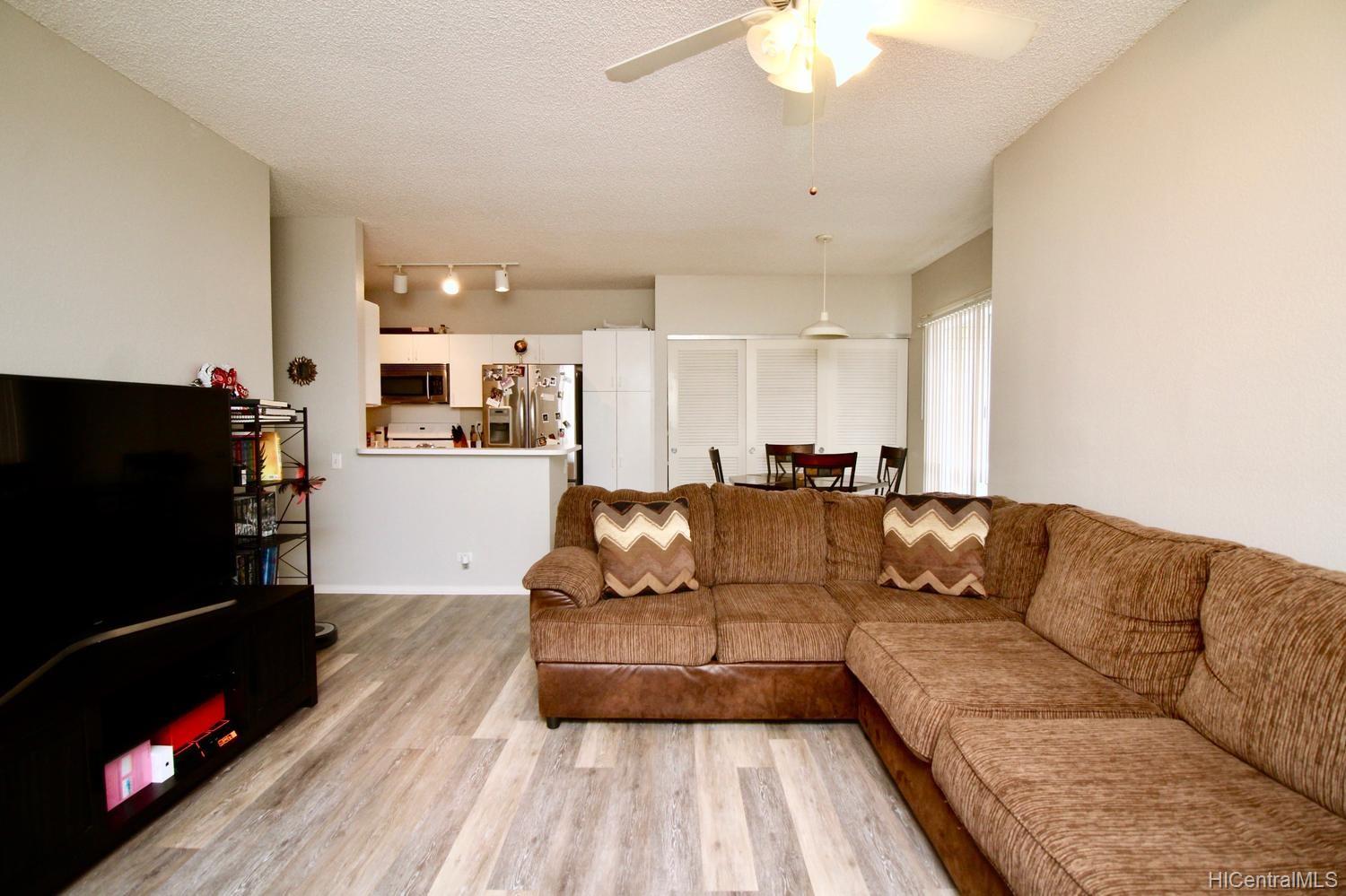 91-525 Puamaeole Street  Unit 37R