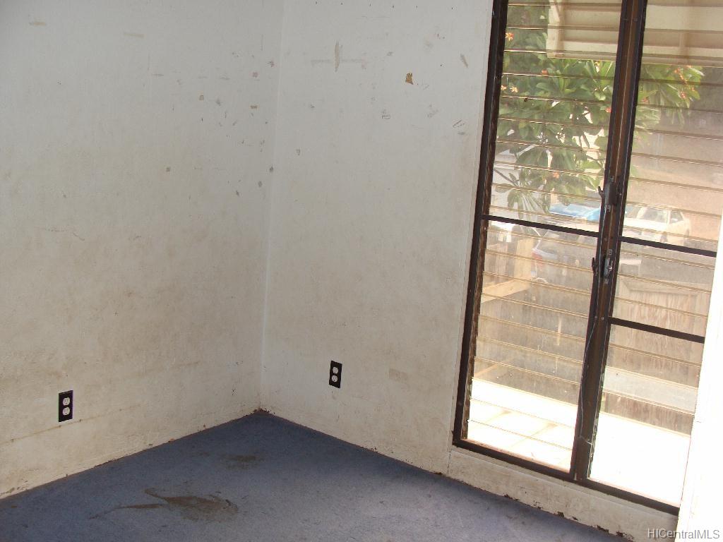 87-201 Helelua Street  Unit 1
