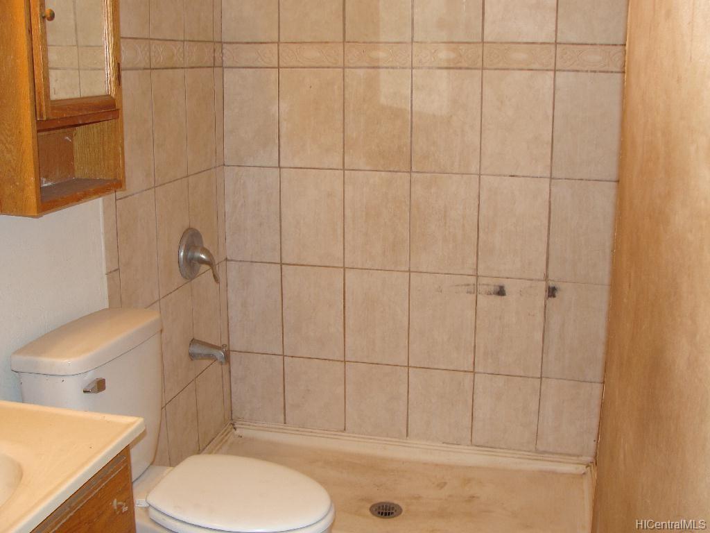 87-201 Helelua Street  Unit 1