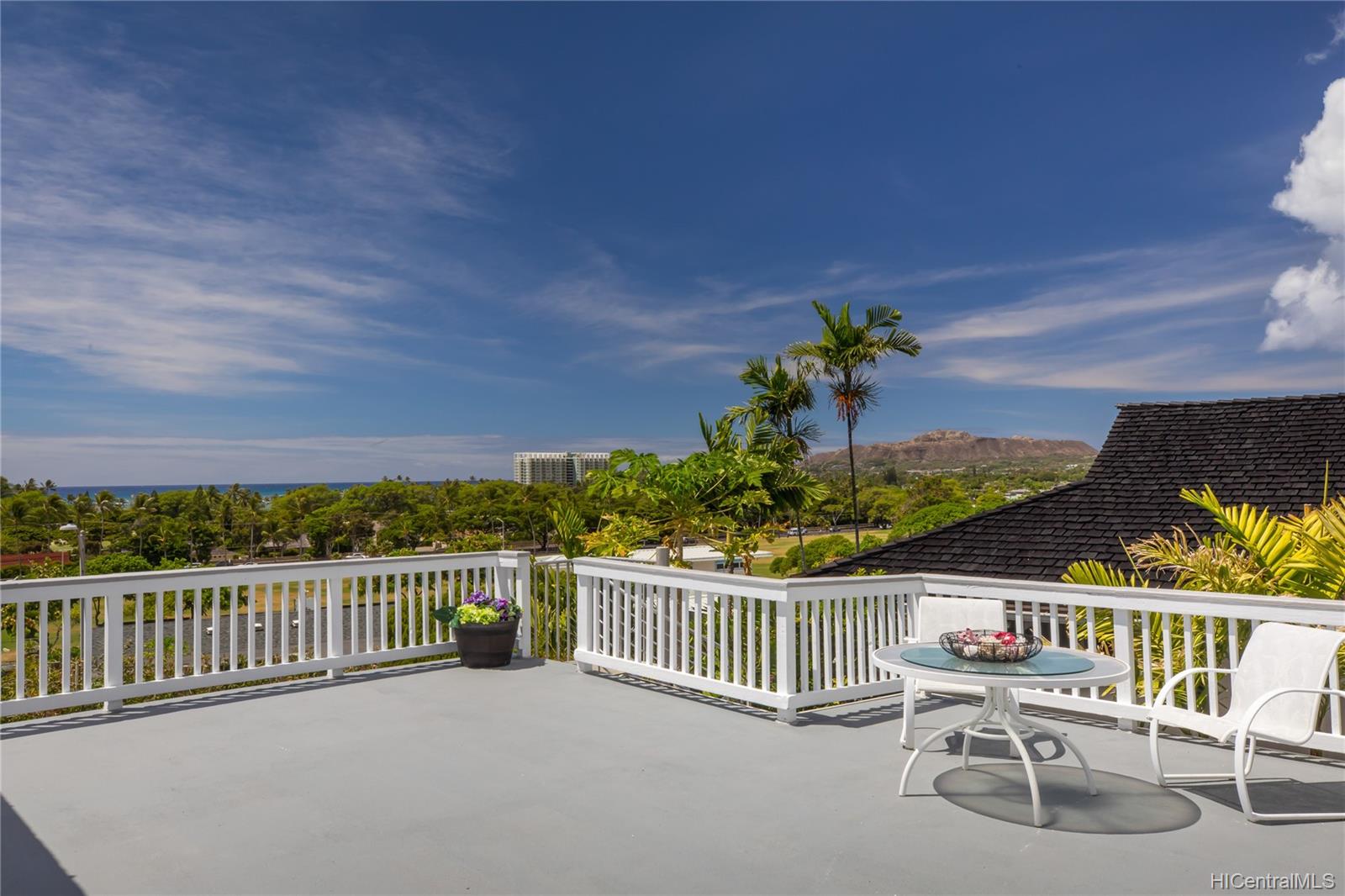 4846 Analii Street