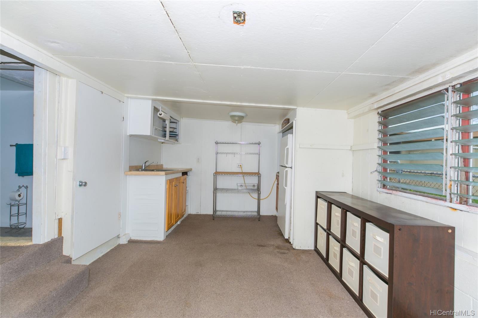 609 Olomana Street