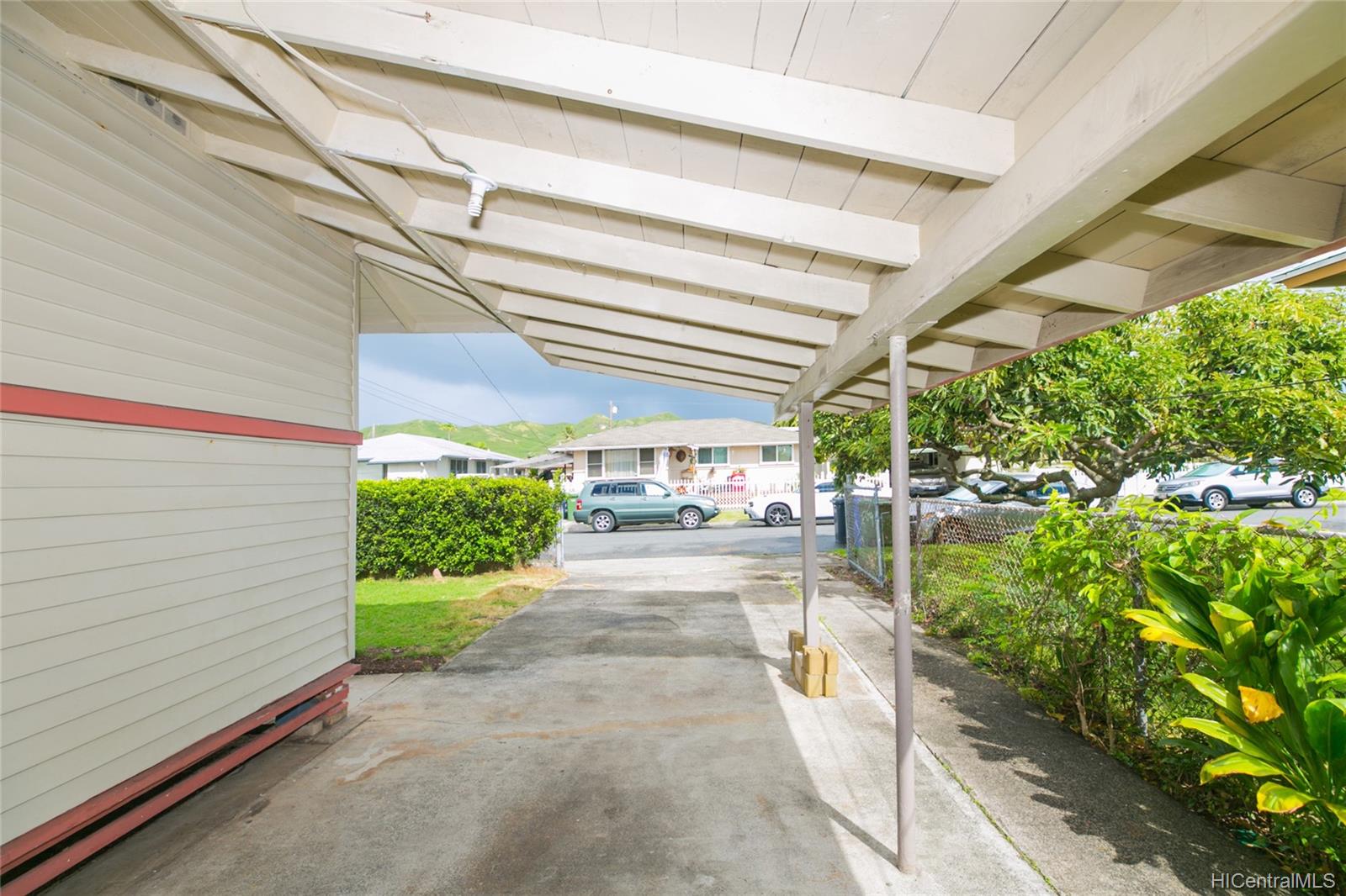 609 Olomana Street