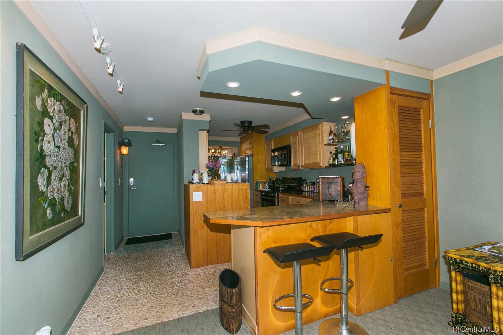87561 Farrington Highway  Unit 321
