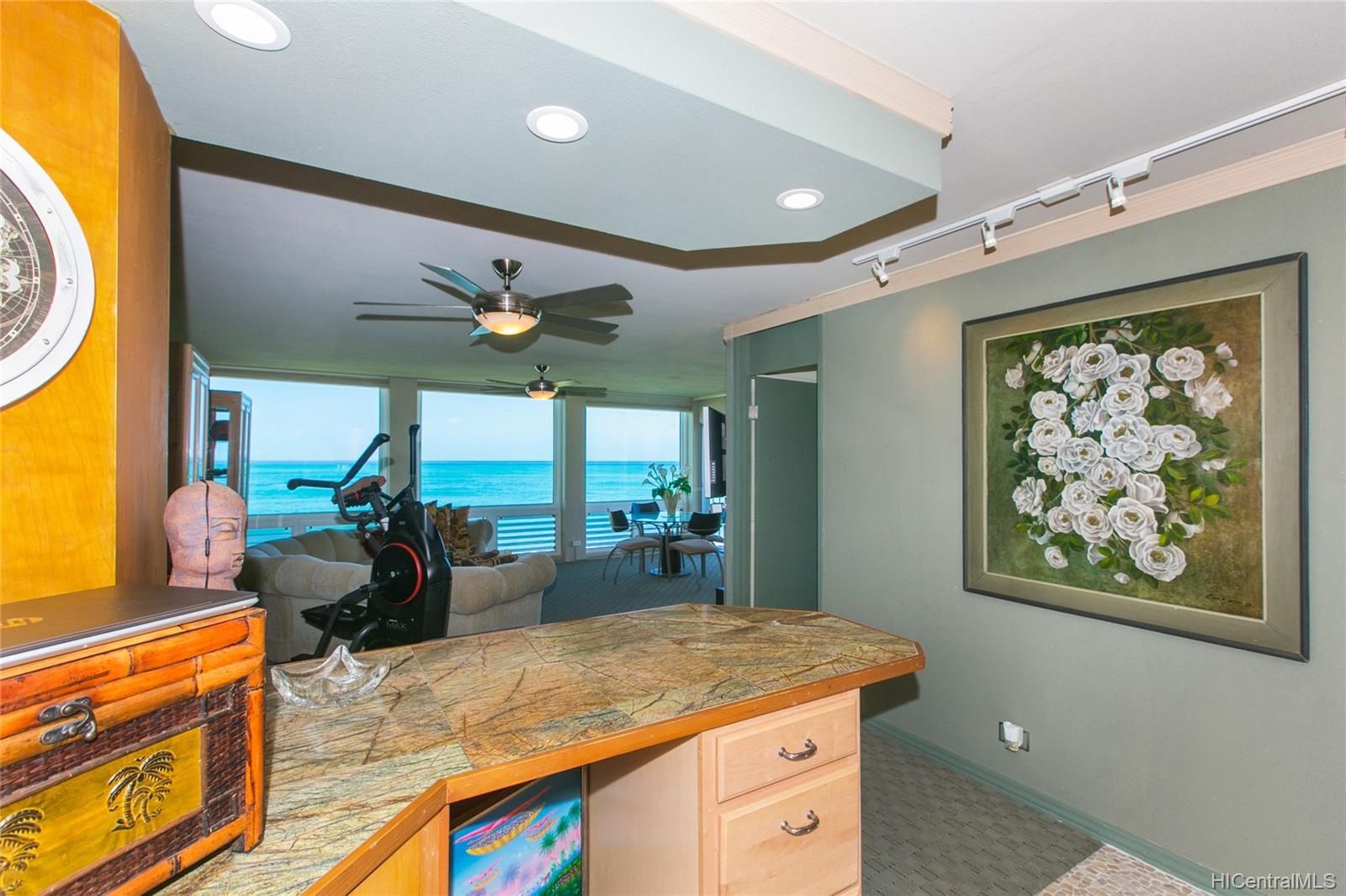 87561 Farrington Highway  Unit 321
