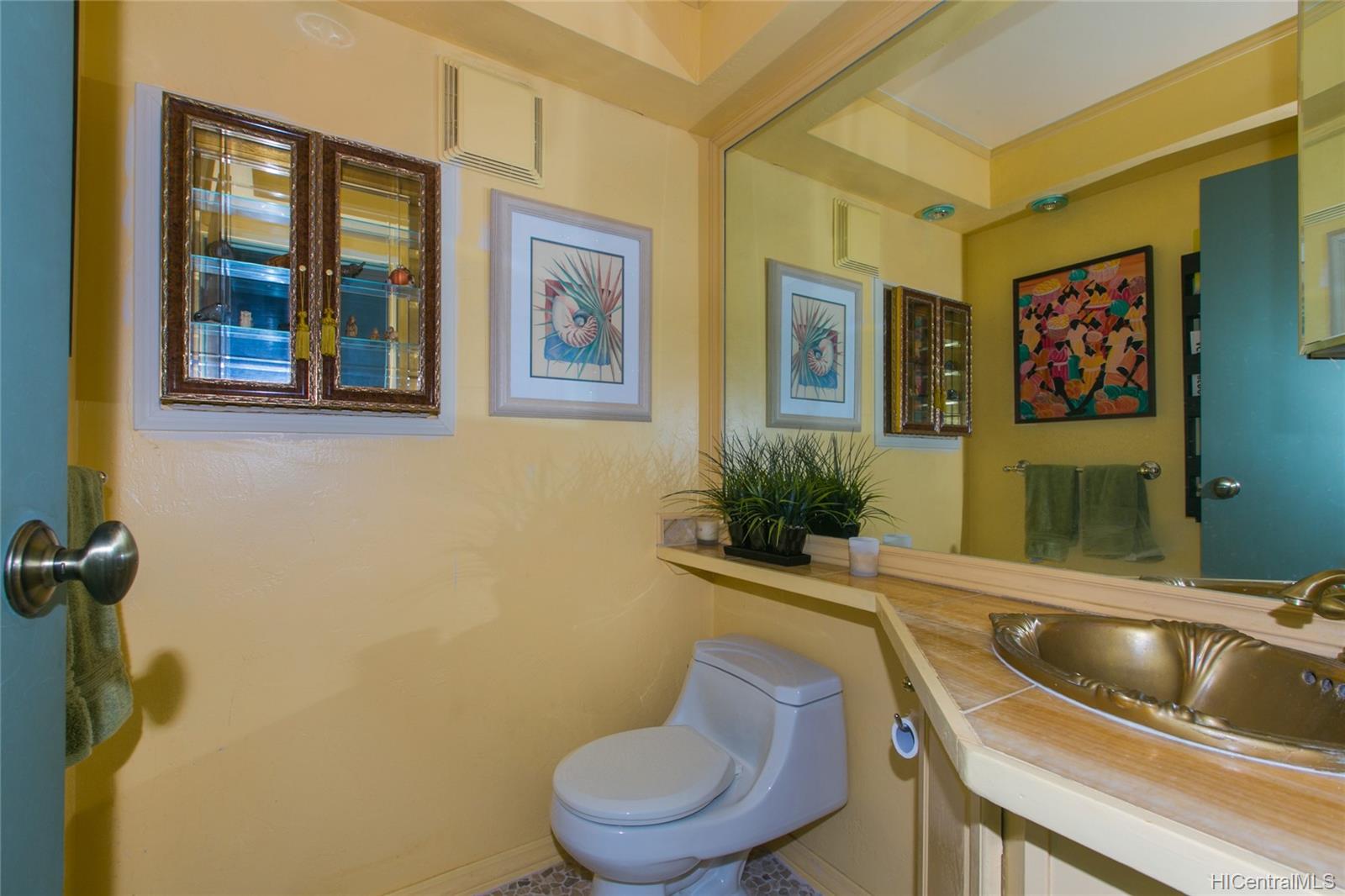 87561 Farrington Highway  Unit 321