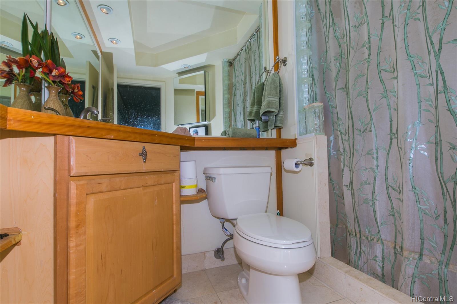 87561 Farrington Highway  Unit 321