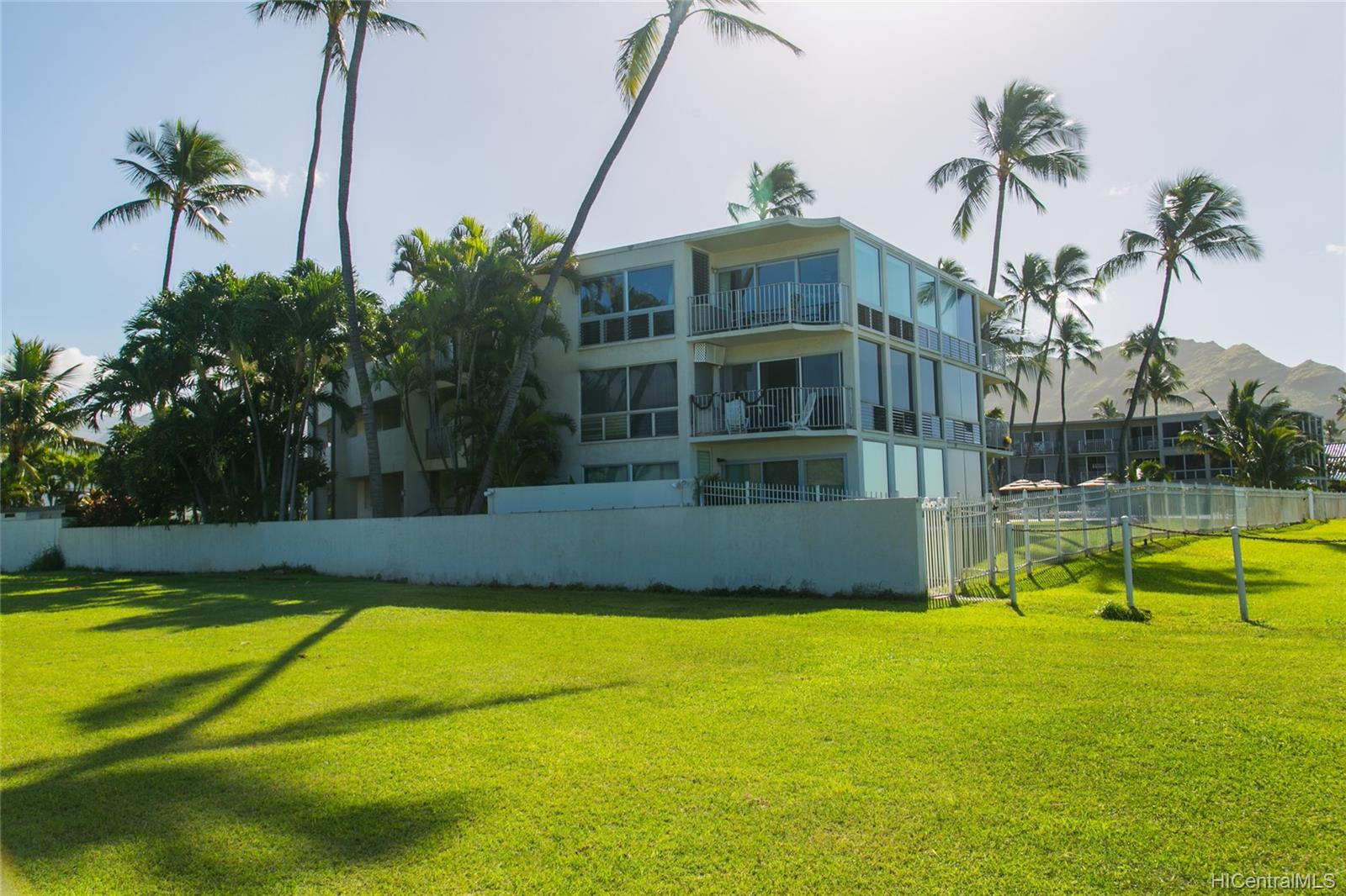 87561 Farrington Highway  Unit 321