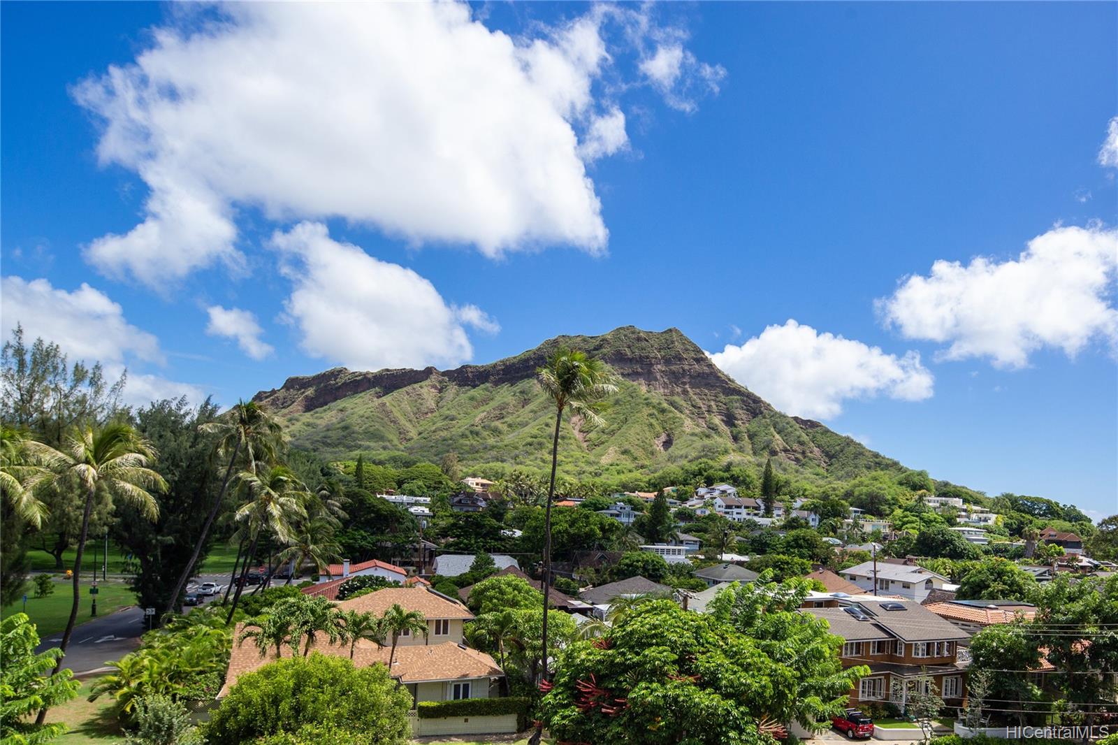 3003 Kalakaua Avenue  Unit 5A