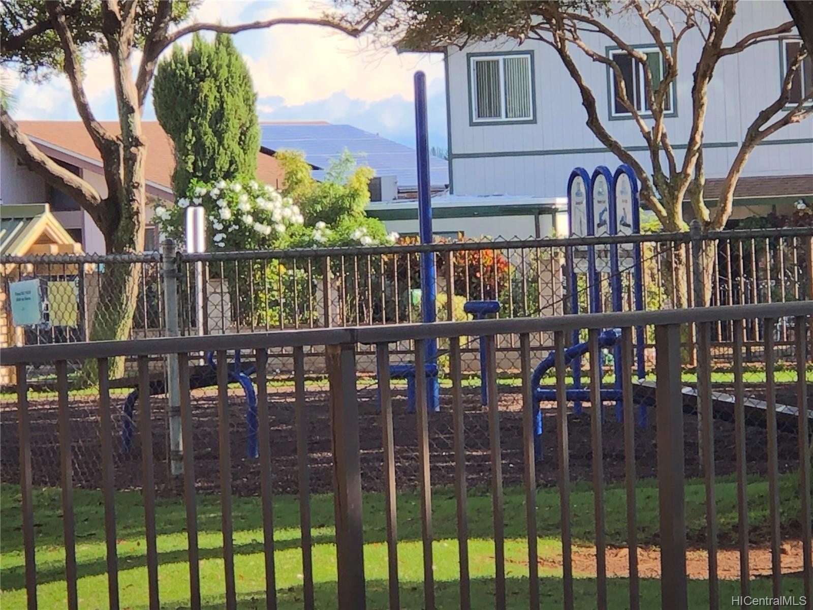 Makakilo Hale 1 921269 Panana Street Unit 27 Kapolei HI 96707 listed