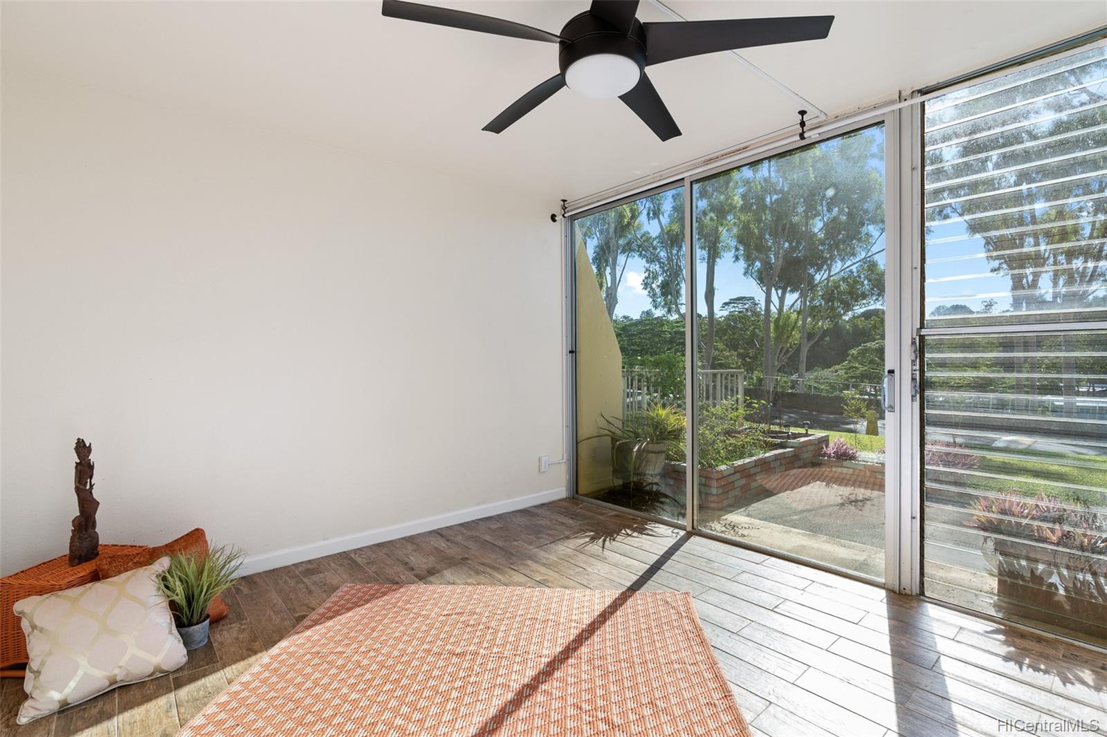 95-2044 Waikalani Place  Unit C102