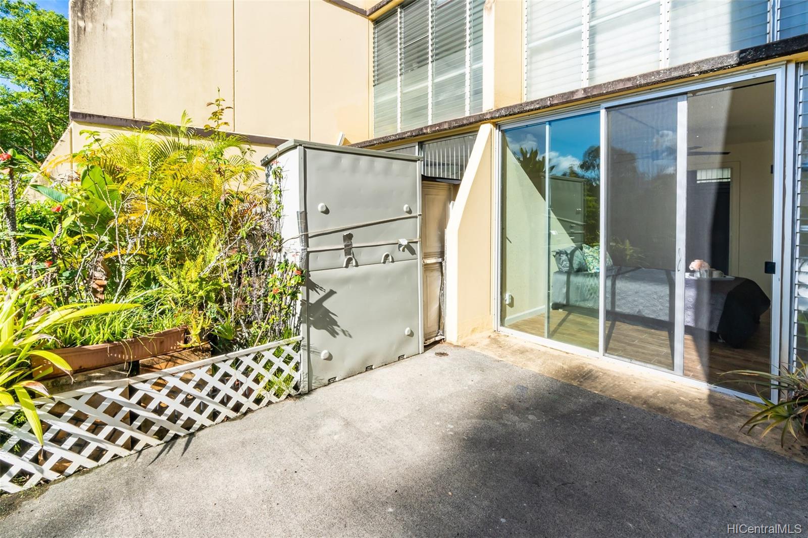 95-2044 Waikalani Place  Unit C102