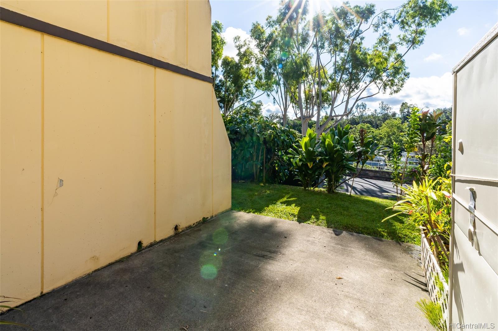 95-2044 Waikalani Place  Unit C102