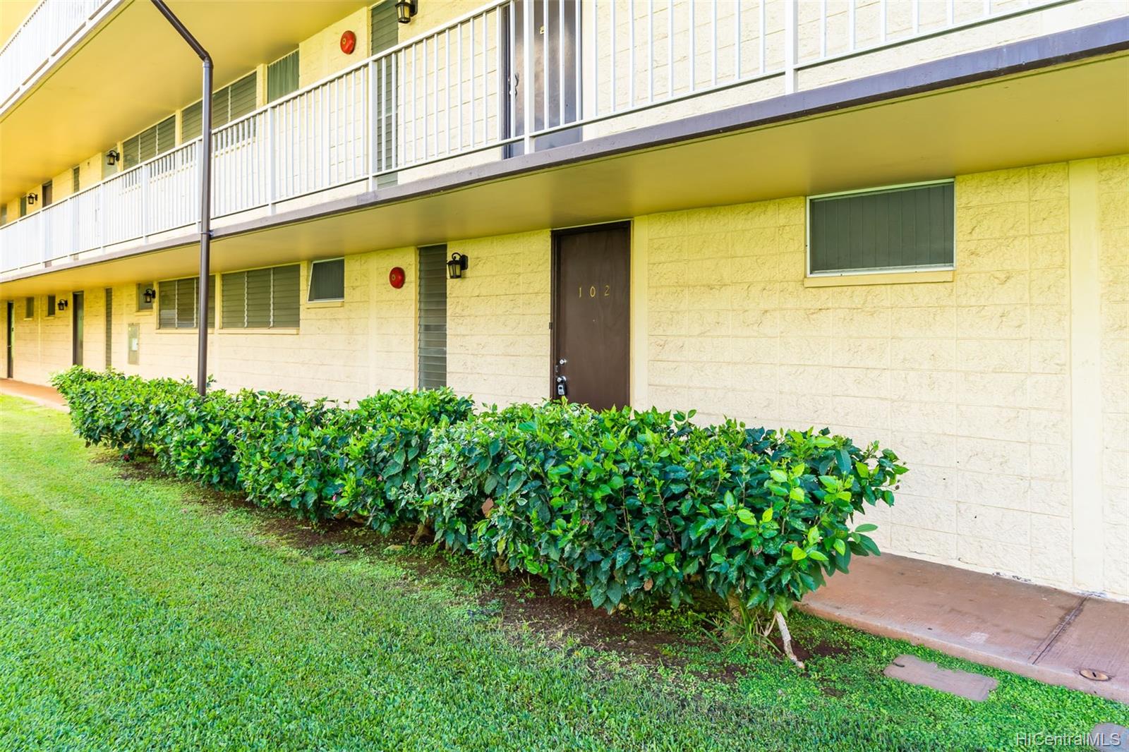 95-2044 Waikalani Place  Unit C102