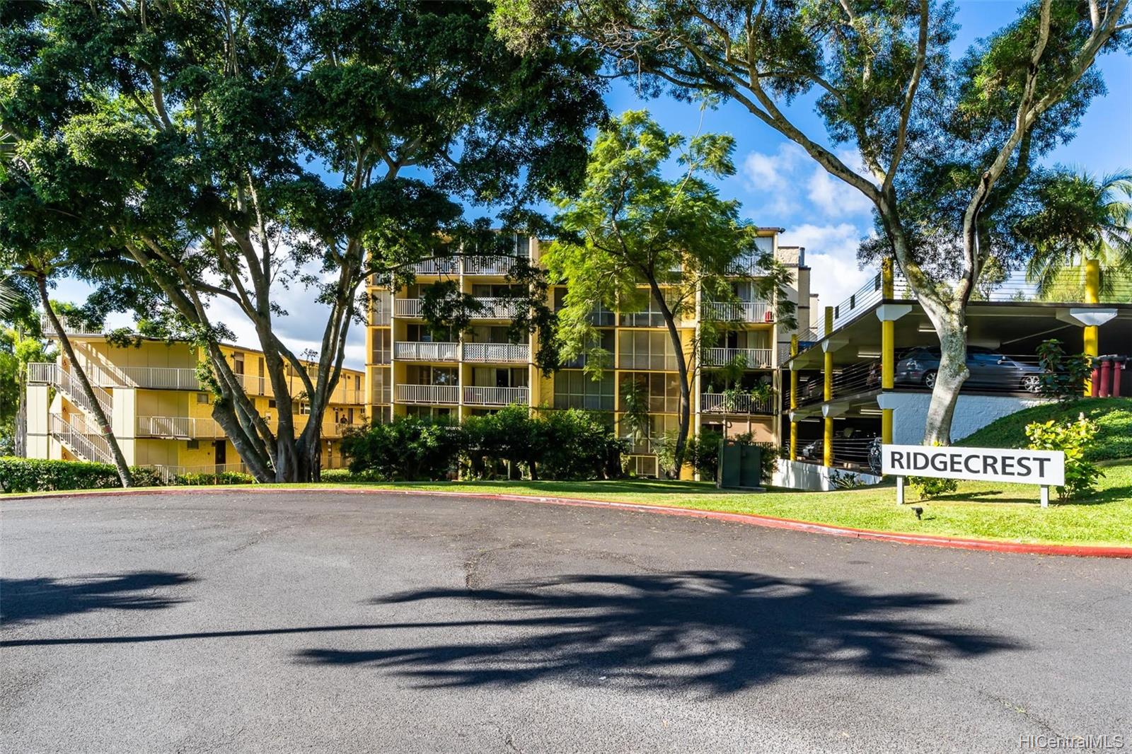 95-2044 Waikalani Place  Unit C102