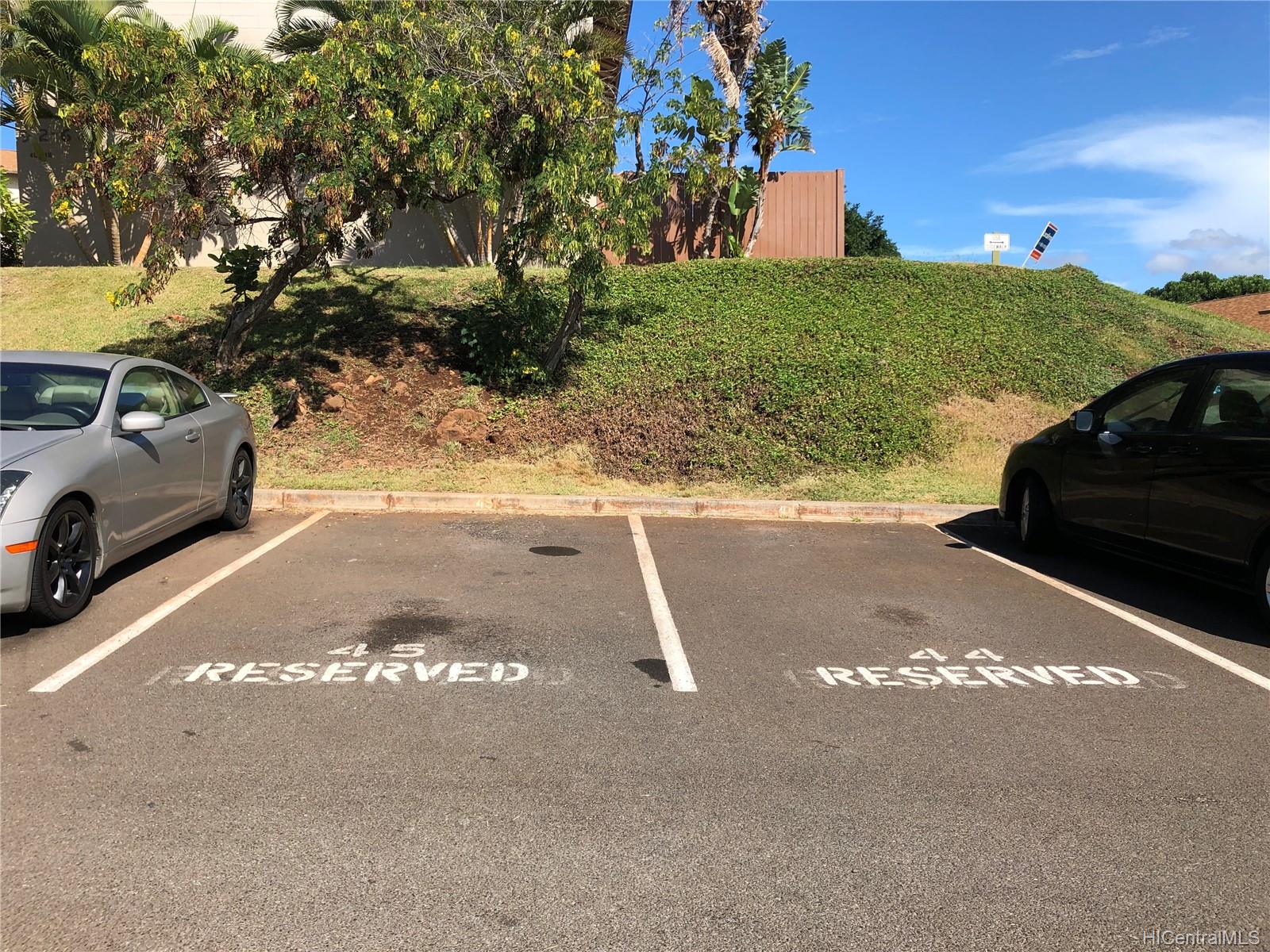 Makakilo Gardens 1 92685 Makakilo Drive Unit H43 Kapolei HI 96707